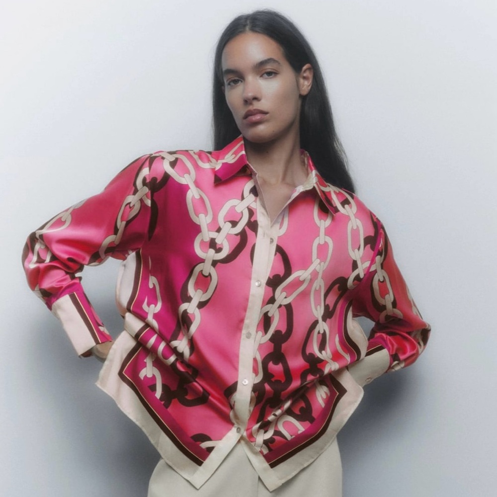 Chain print shirt